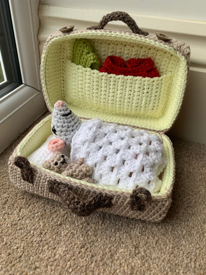 Mouse in a Suitcase Crochet Pattern